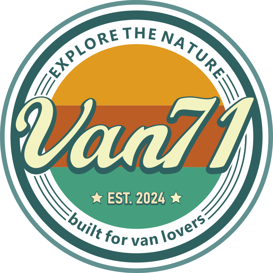 Van71 Logo mit Berg-Sonnen-Design und Schriftzug 'Explore the Nature'
